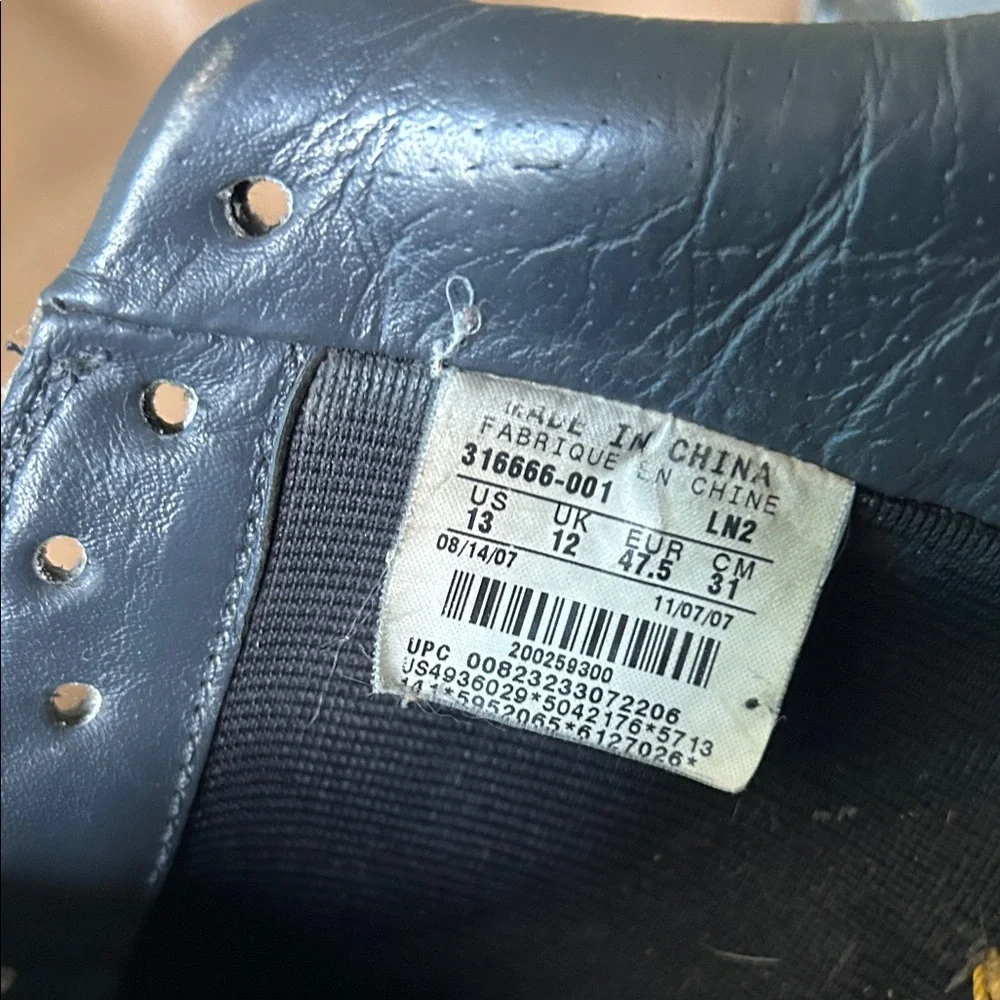 Nike Men's Air Force size 13 Black and Yellow - Picture 11 of 14